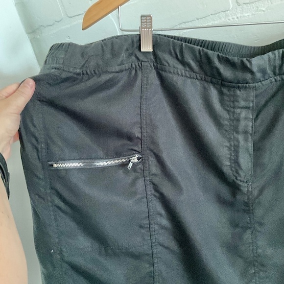 Vintage Y2K Mini Skort/skirt/short Black Utility 3 pockets Comfy Sporty Sz 24 - Picture 7 of 15